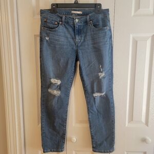 Levi's midrise boyfriend jeans size 29 waist, 27 length